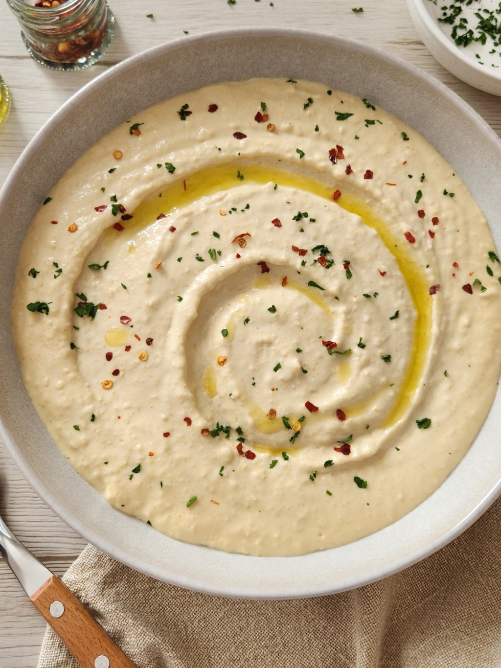 Ultra Creamy Homemade Hummus (Easy, Smooth & Healthy&nbsp;Dip)