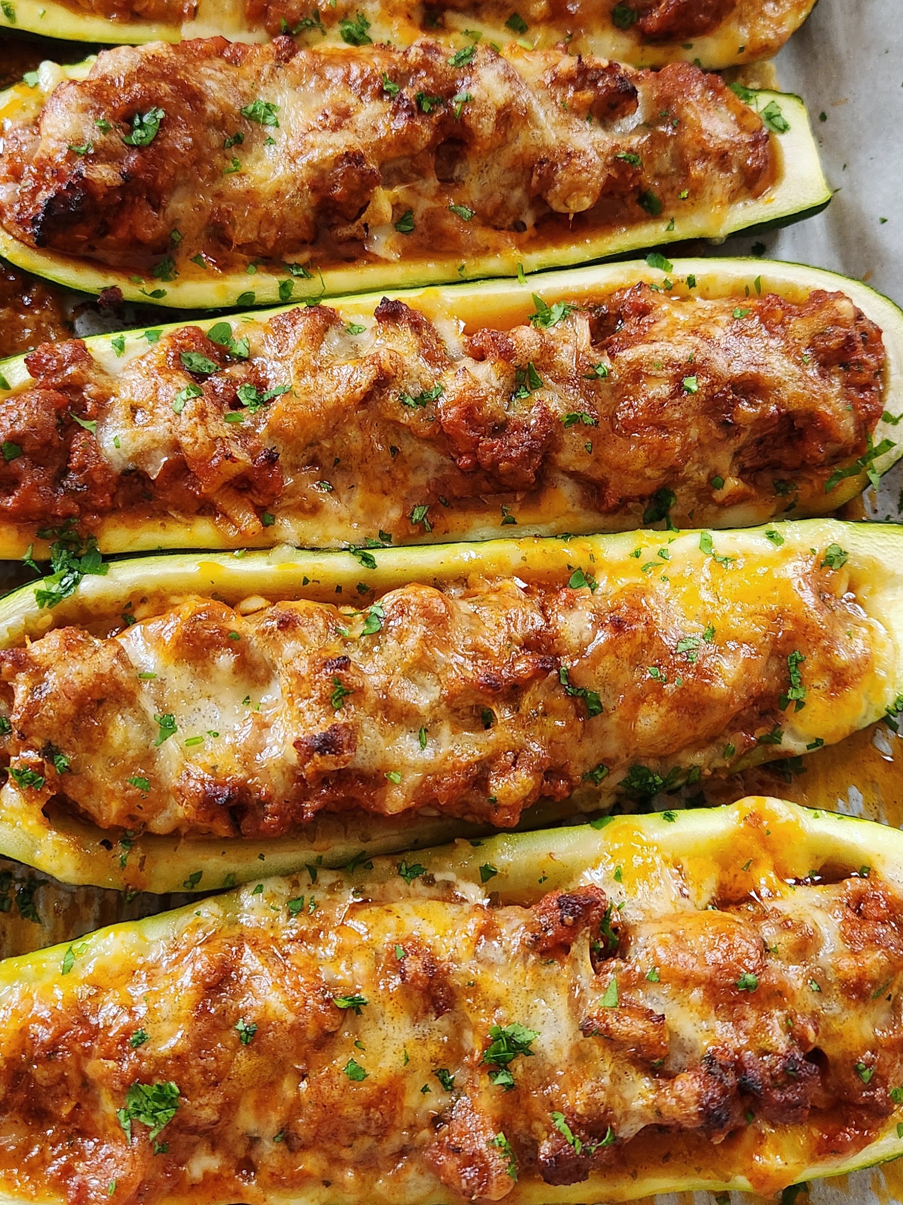 Easy Ground Beef Stuffed Zucchini